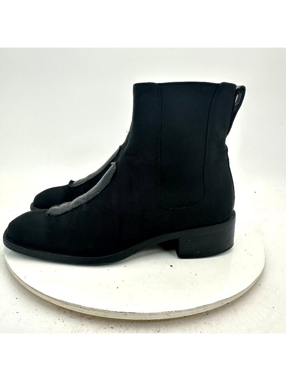 Gucci Women Size 8B Black Canvas Leather Side Elastic Pull On Chelsea Boot